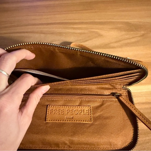 Free People Distressed Vegan Wallet Brown Boho - Picture 8 of 8